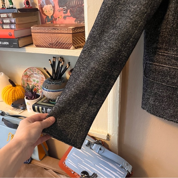 j.crew • gray tweed double breasted blazer - Picture 10 of 17